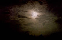 image of cirrostratus clouds at night